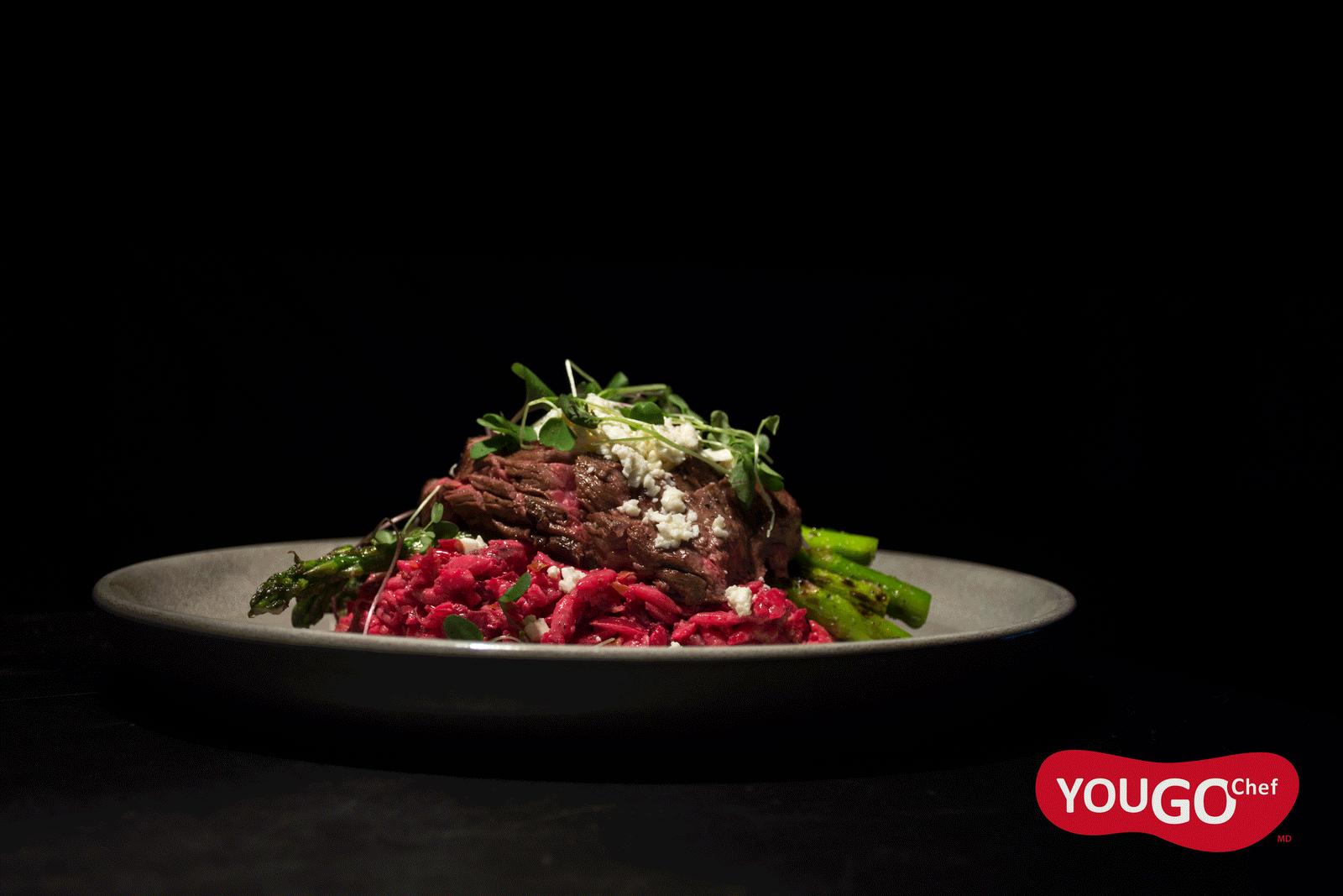 Orzo salad with beet and beef flank steak